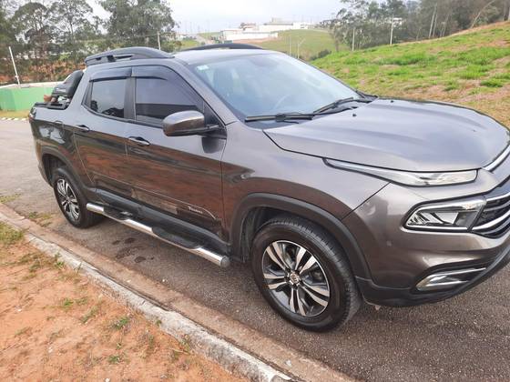FIAT TORO 1.3 TURBO 270 FLEX FREEDOM AT6 FIAT TORO 1.3 TURBO 270 FLEX FREEDOM AT6